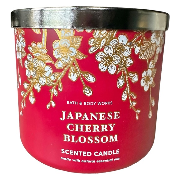 Bath & Body Works Japanese Cherry Blossom Three Wick Candle 14.5 oz NEW - Picture 2 of 8